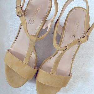 Cute sandals yellow suede like material size 9.